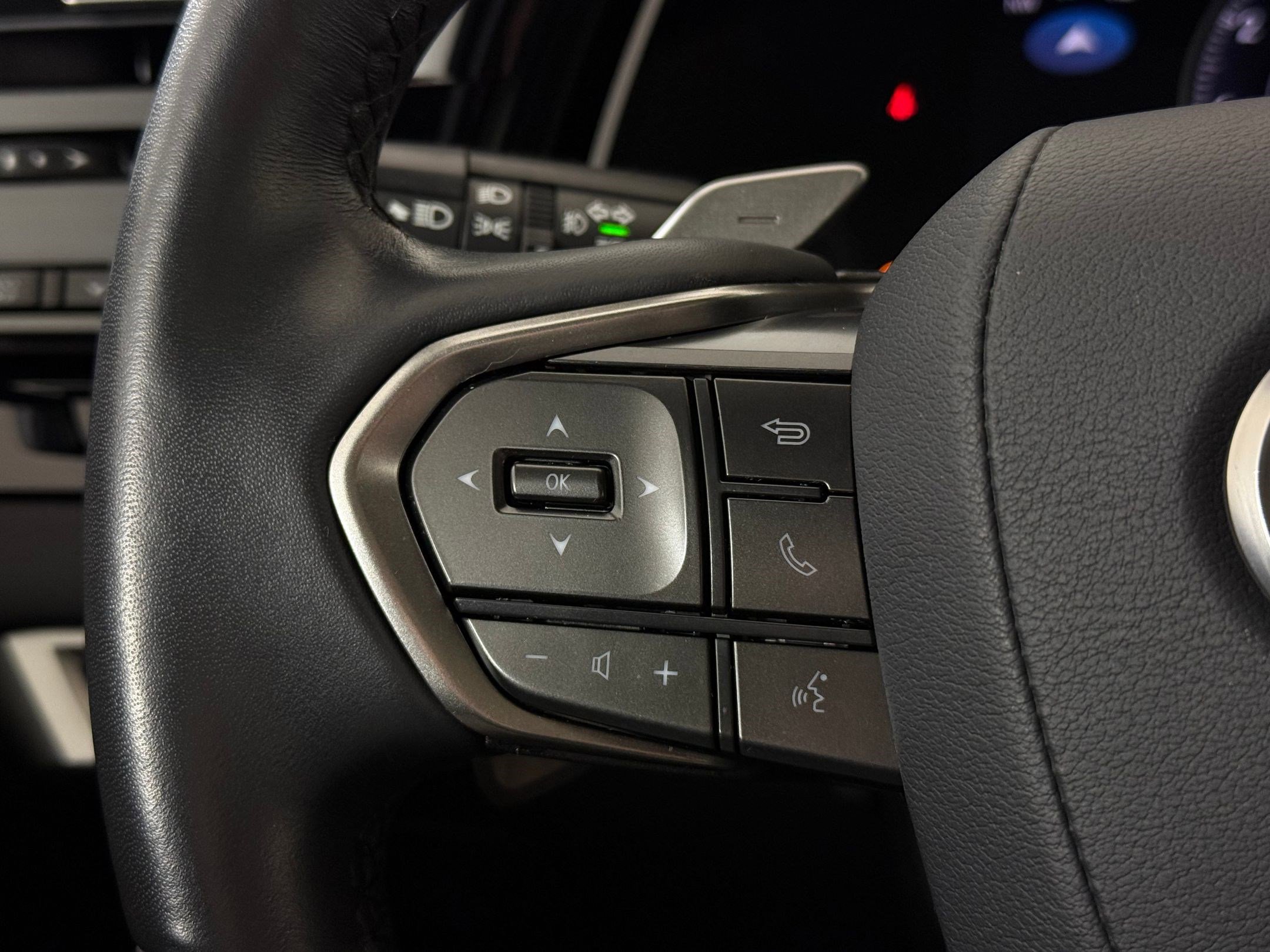 Used 2024 Lexus RX 350 Premium w/ Cold Area Package image 16