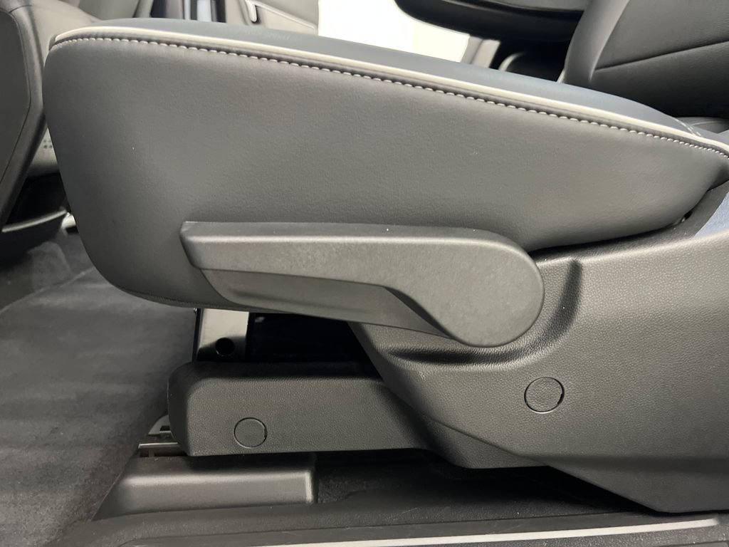 Used 2026 Buick Enclave Preferred FWD image 20