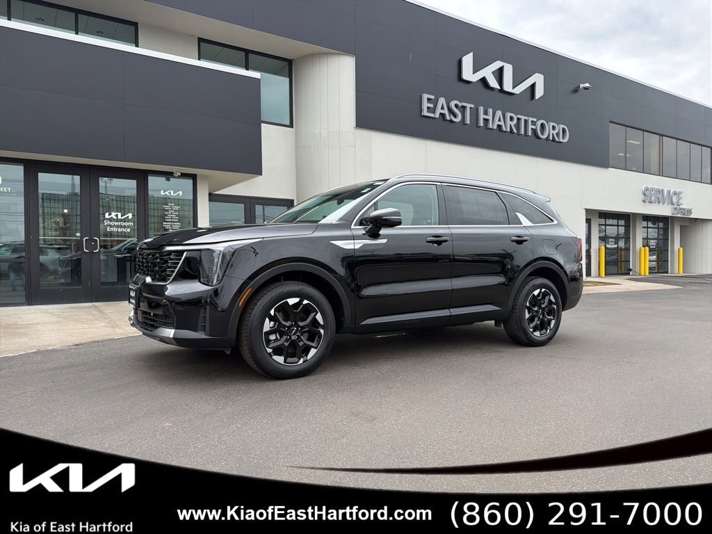 Used 2025 Kia Sorento S image 1