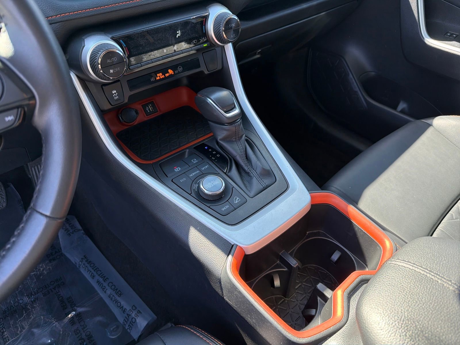 Used 2024 Toyota RAV4 Adventure image 18