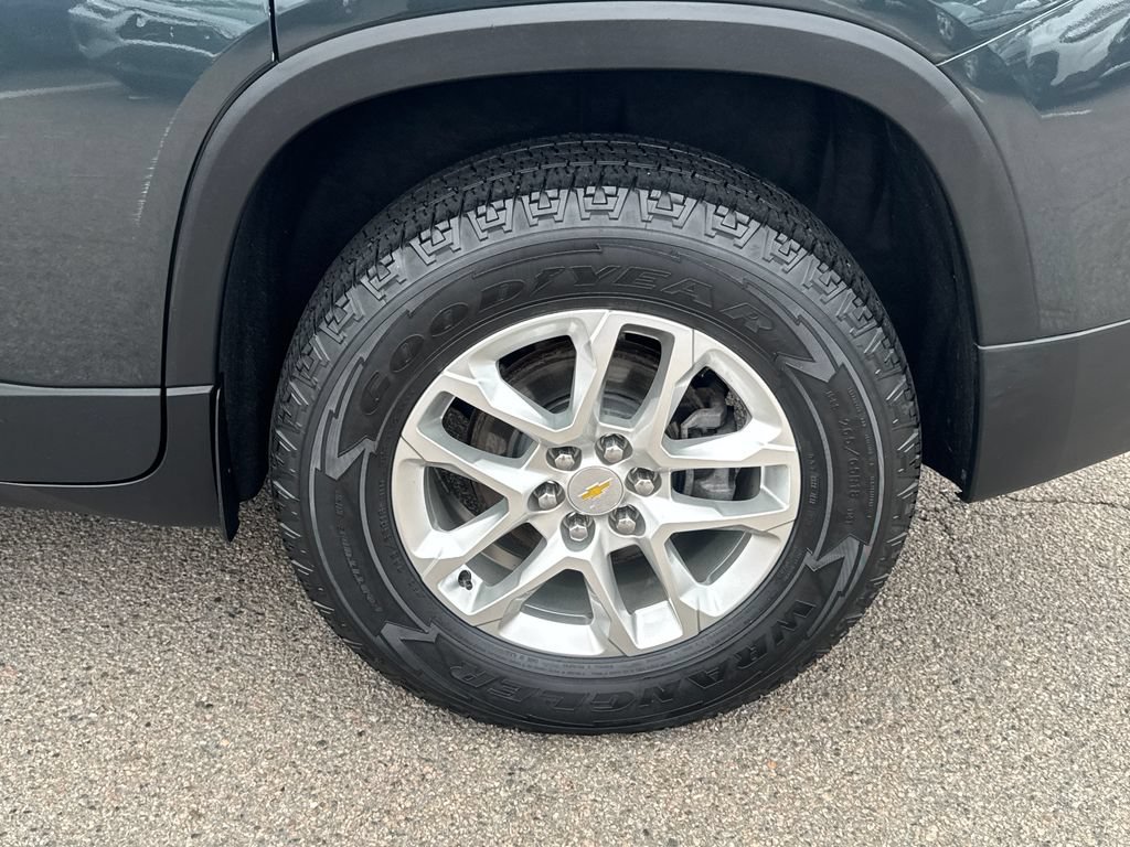 Used 2020 Chevrolet Traverse LT AWD/4WD image 42