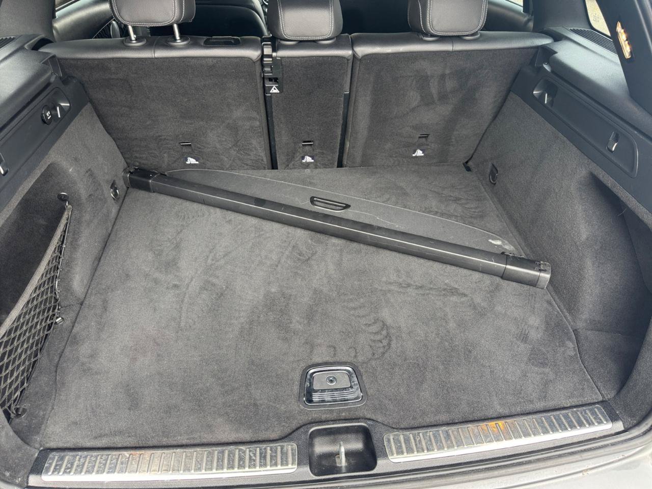 Used 2018 Mercedes-Benz GLC 300 4MATIC image 28