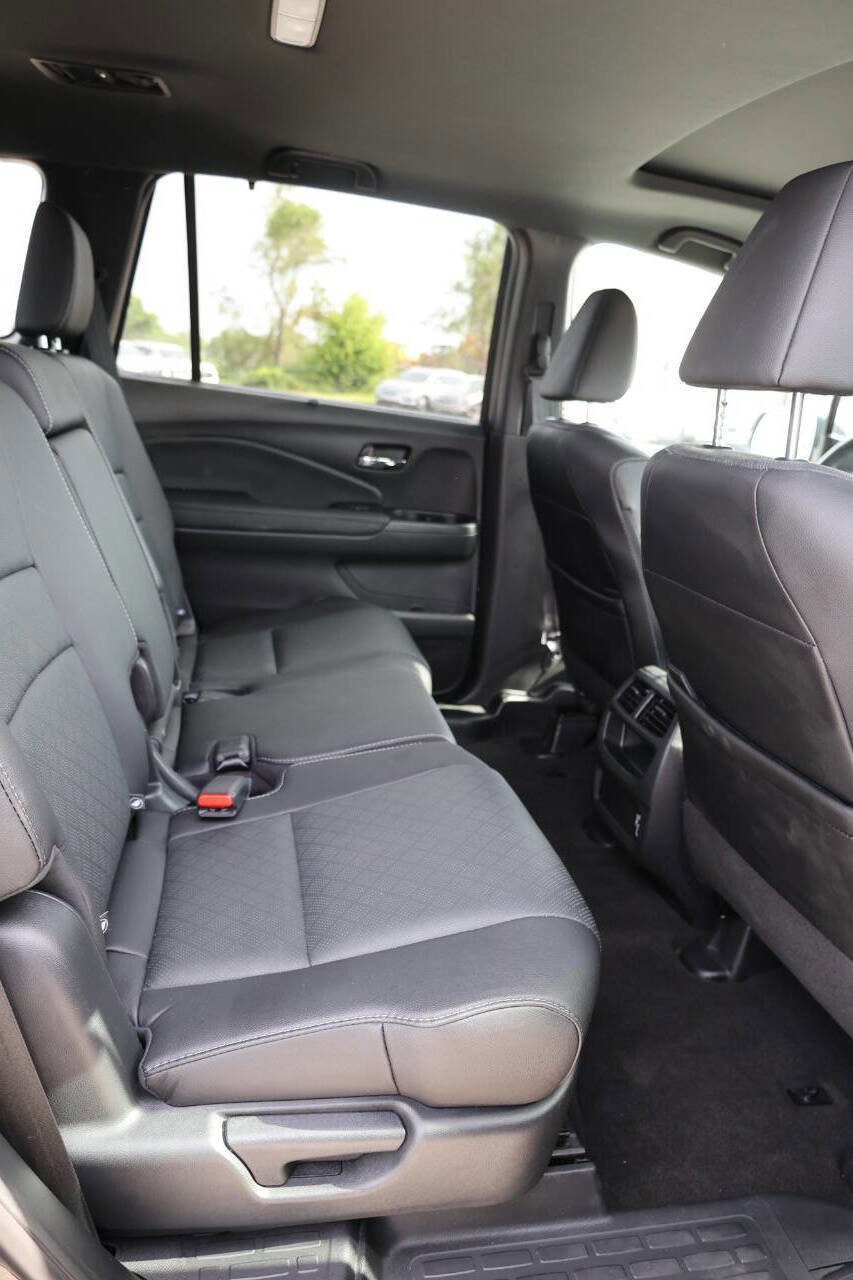 Used 2021 Honda Passport EX-L image 16