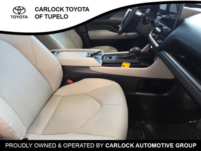 Used 2025 Toyota Grand Highlander FWD image 25
