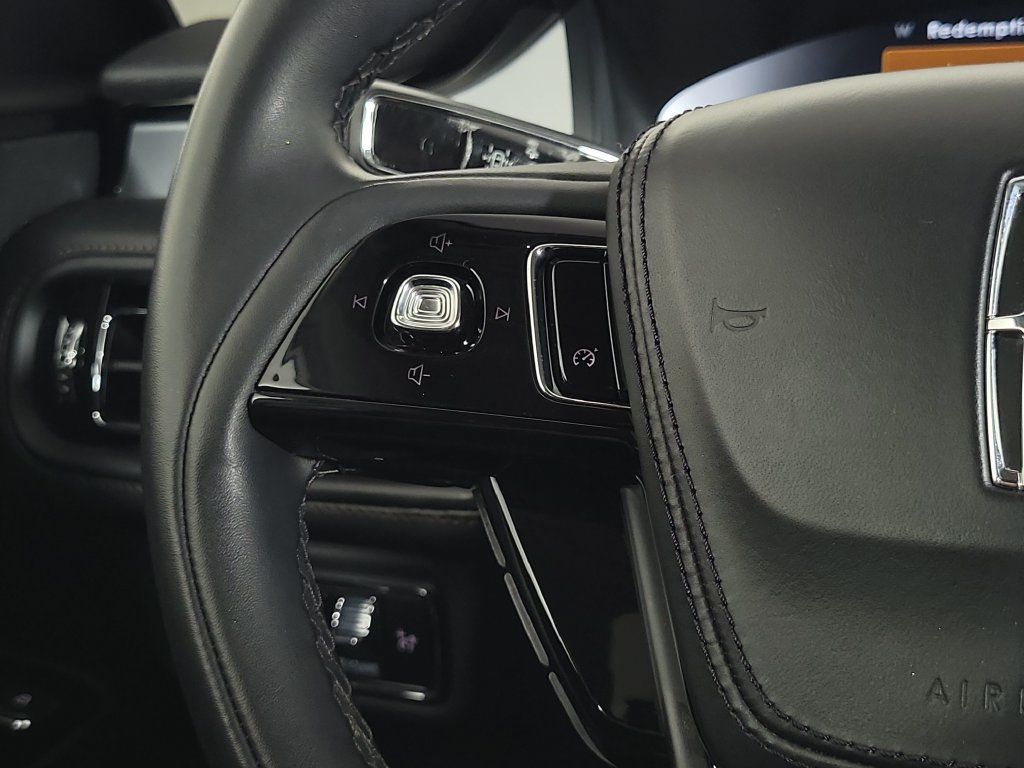 Certified 2024 Lincoln Aviator 2WD w/ Premium Package image 24