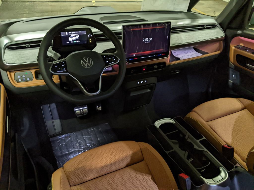 New 2025 Volkswagen ID. Buzz Pro S Plus AWD/4WD image 12