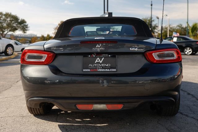 Used 2017 FIAT 124 Spider Classica image 12