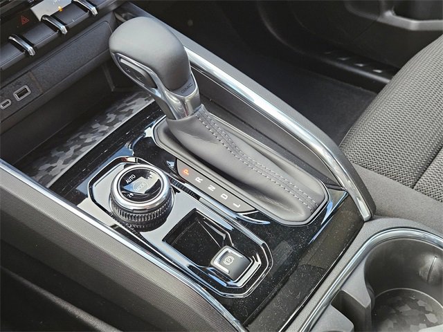 New 2025 GMC Canyon Elevation w/ Convenience Package image 24