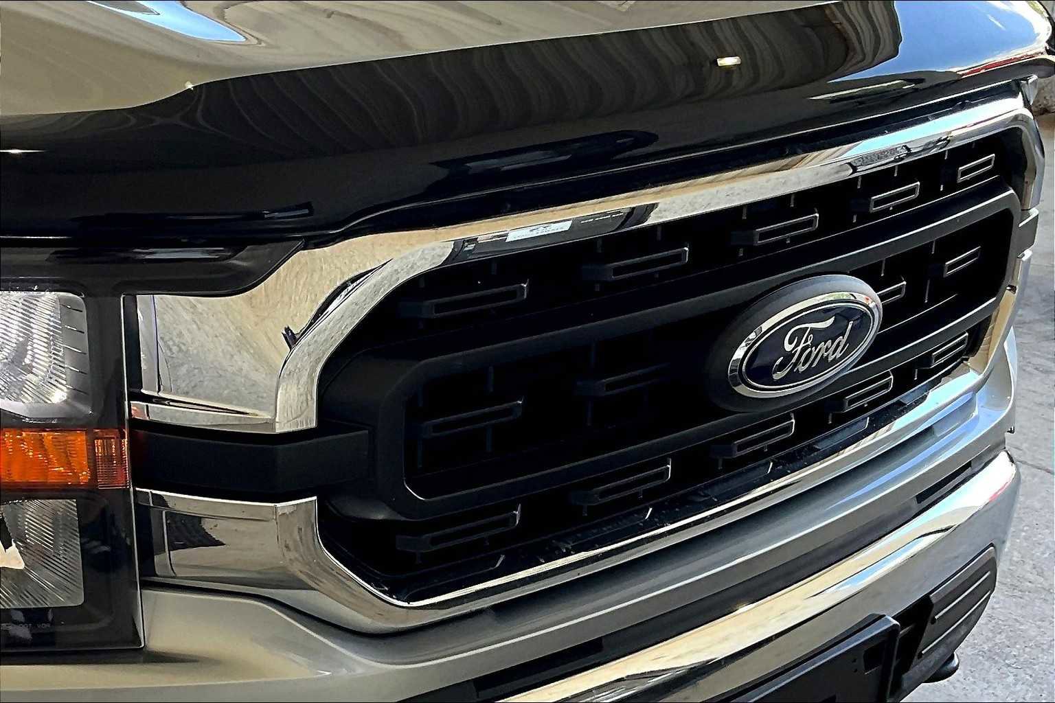 Used 2023 Ford F150 XLT w/ Equipment Group 301A Mid image 24