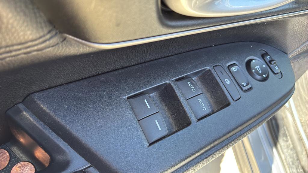 Used 2020 Honda CR-V EX image 12