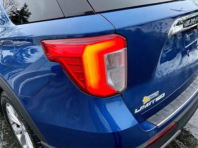 Used 2022 Ford Explorer Limited image 32