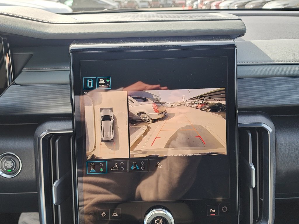 New 2026 GMC Acadia AT4 w/ Luxury Package image 31