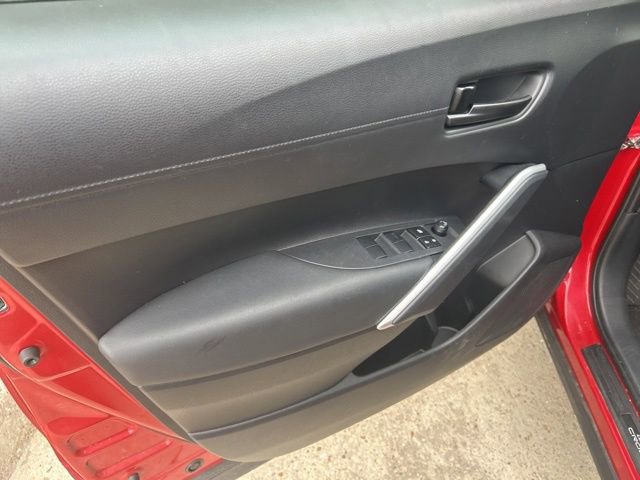 Used 2024 Toyota Corolla Cross SE image 10