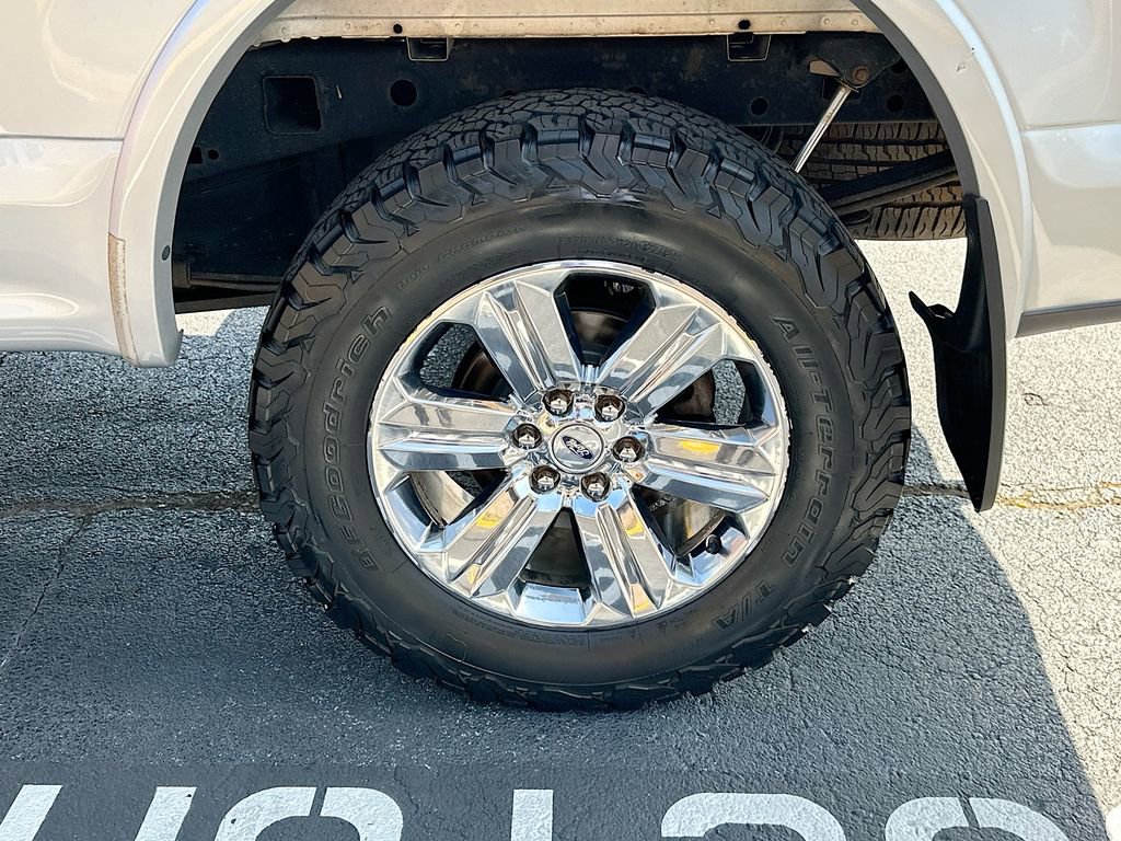 Used 2018 Ford F150 Lariat w/ Equipment Group 502A Luxury image 24