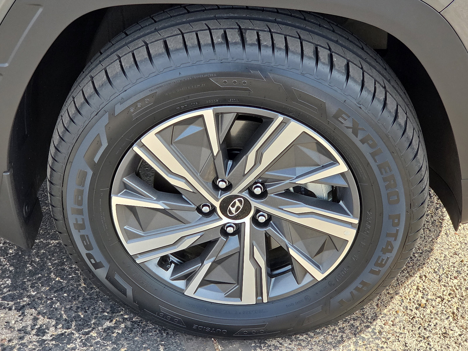 Used 2024 Hyundai Tucson Blue image 7