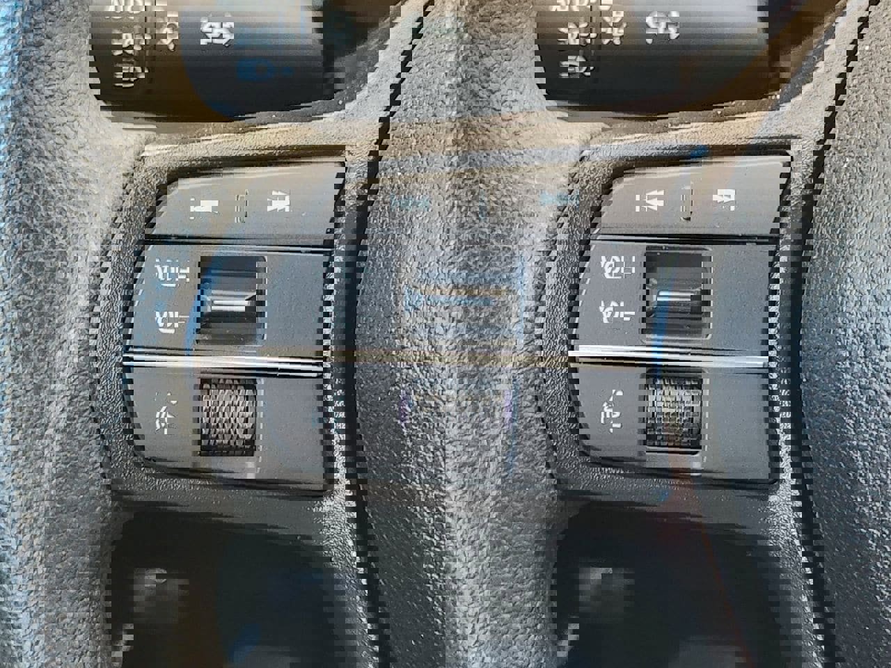 Certified 2023 Honda Accord EX image 27