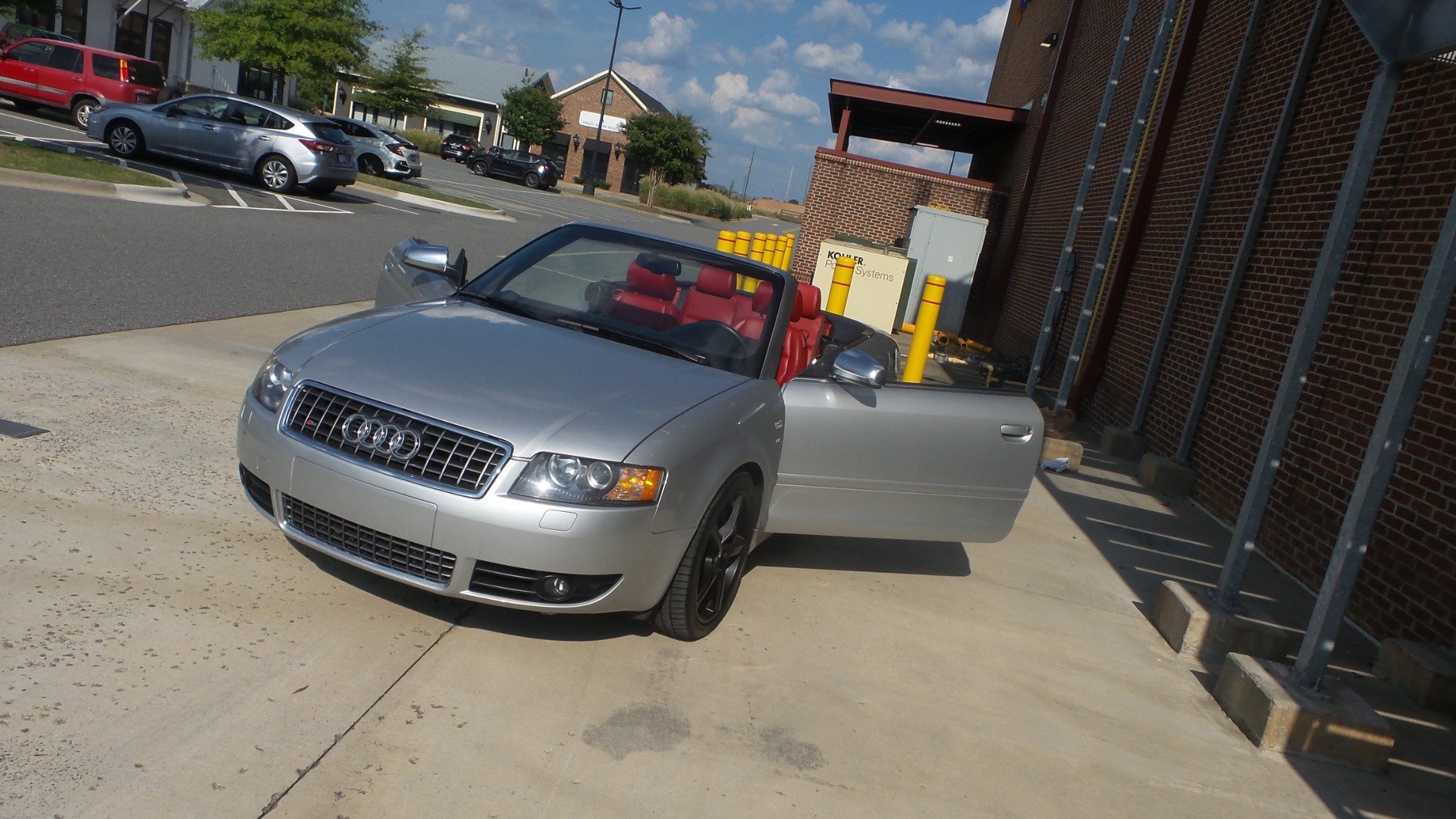 Used 2005 Audi S4 Cabriolet AWD/4WD image 90