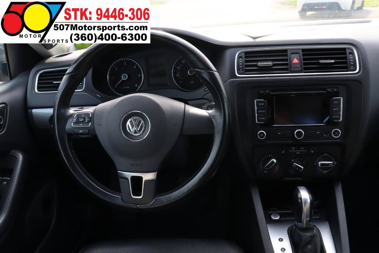 Used 2014 Volkswagen Jetta TDI FWD image 16