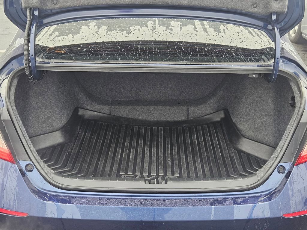 Used 2019 Honda Accord LX image 28