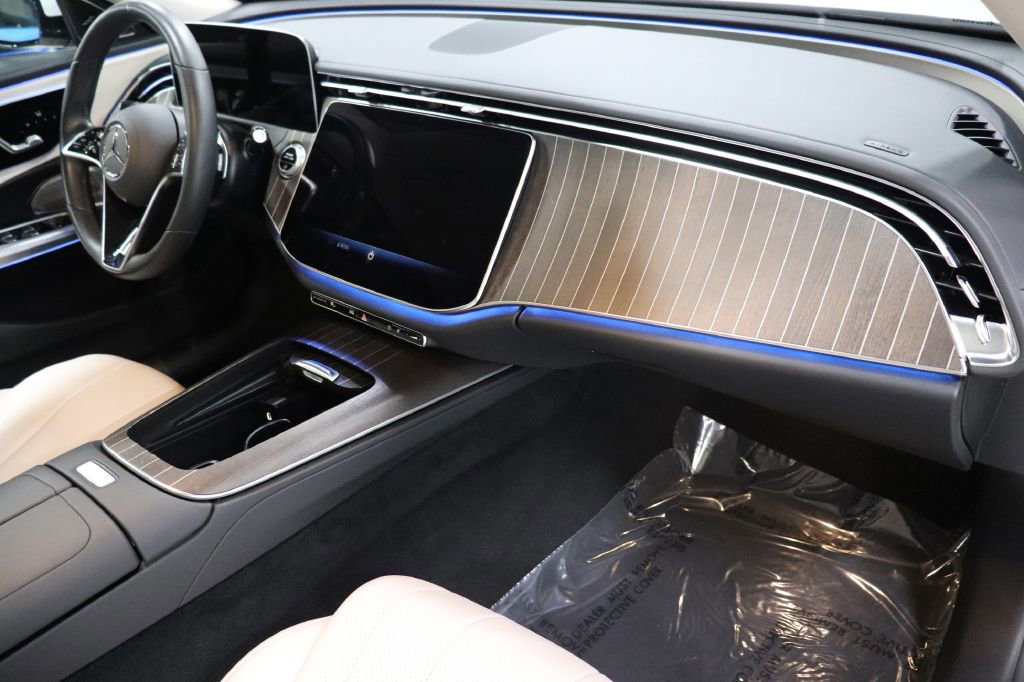 Used 2024 Mercedes-Benz E 450 4MATIC Sedan image 25