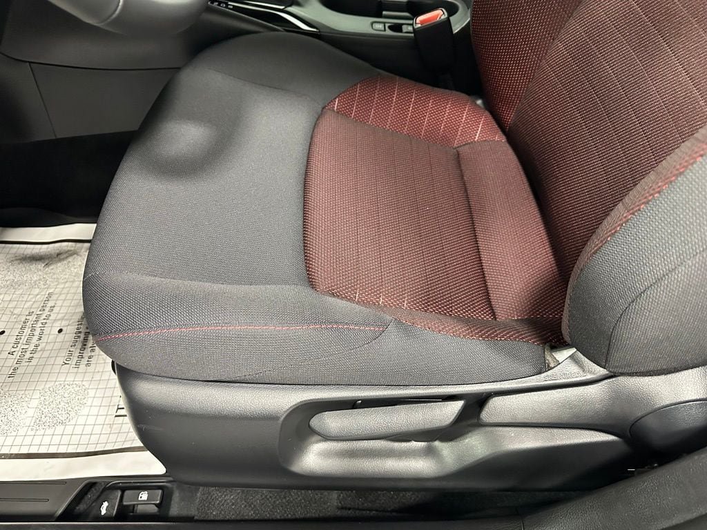 Used 2026 Toyota Corolla SE FWD image 12