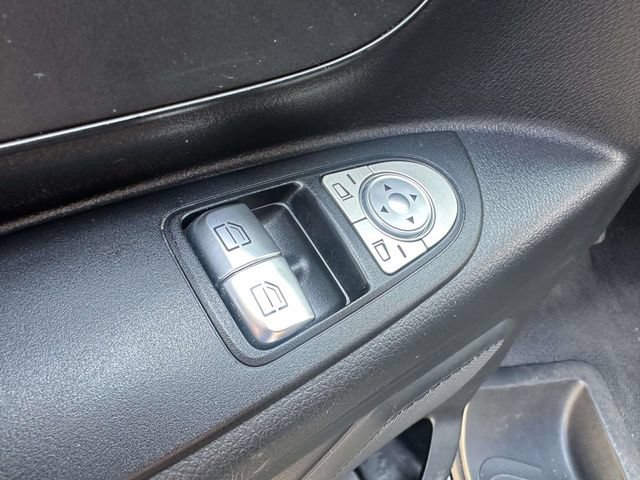 Used 2020 Mercedes-Benz Metris Passenger image 19
