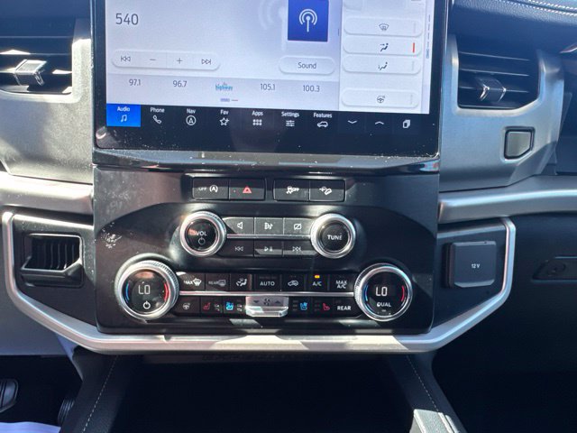 Used 2024 Ford Expedition Max XLT AWD/4WD image 19