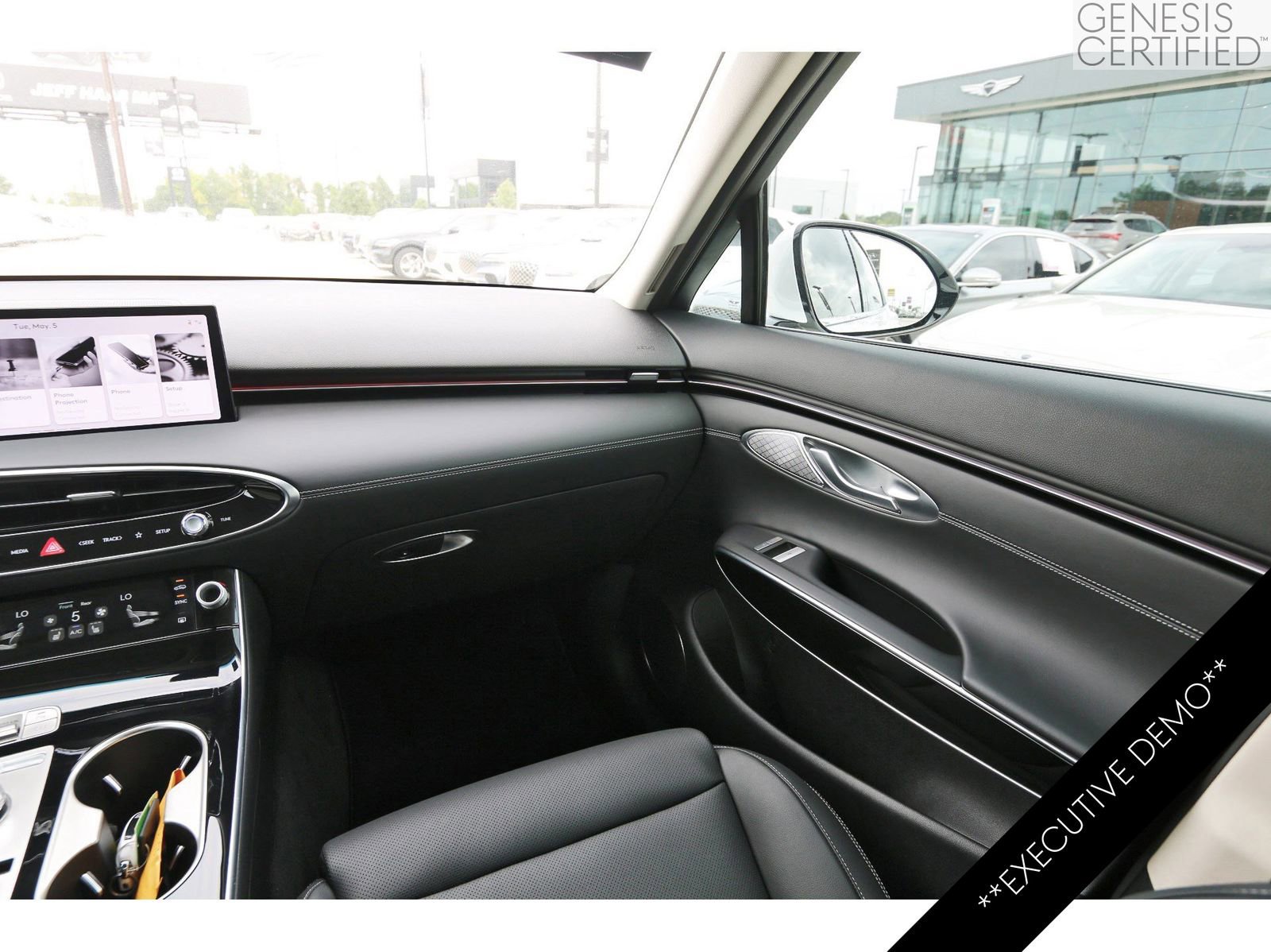 Used 2026 Genesis GV70 2.5T AWD/4WD image 13