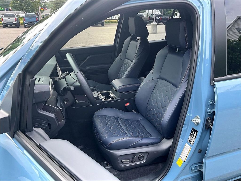 Used 2026 Toyota 4Runner Platinum AWD/4WD image 10