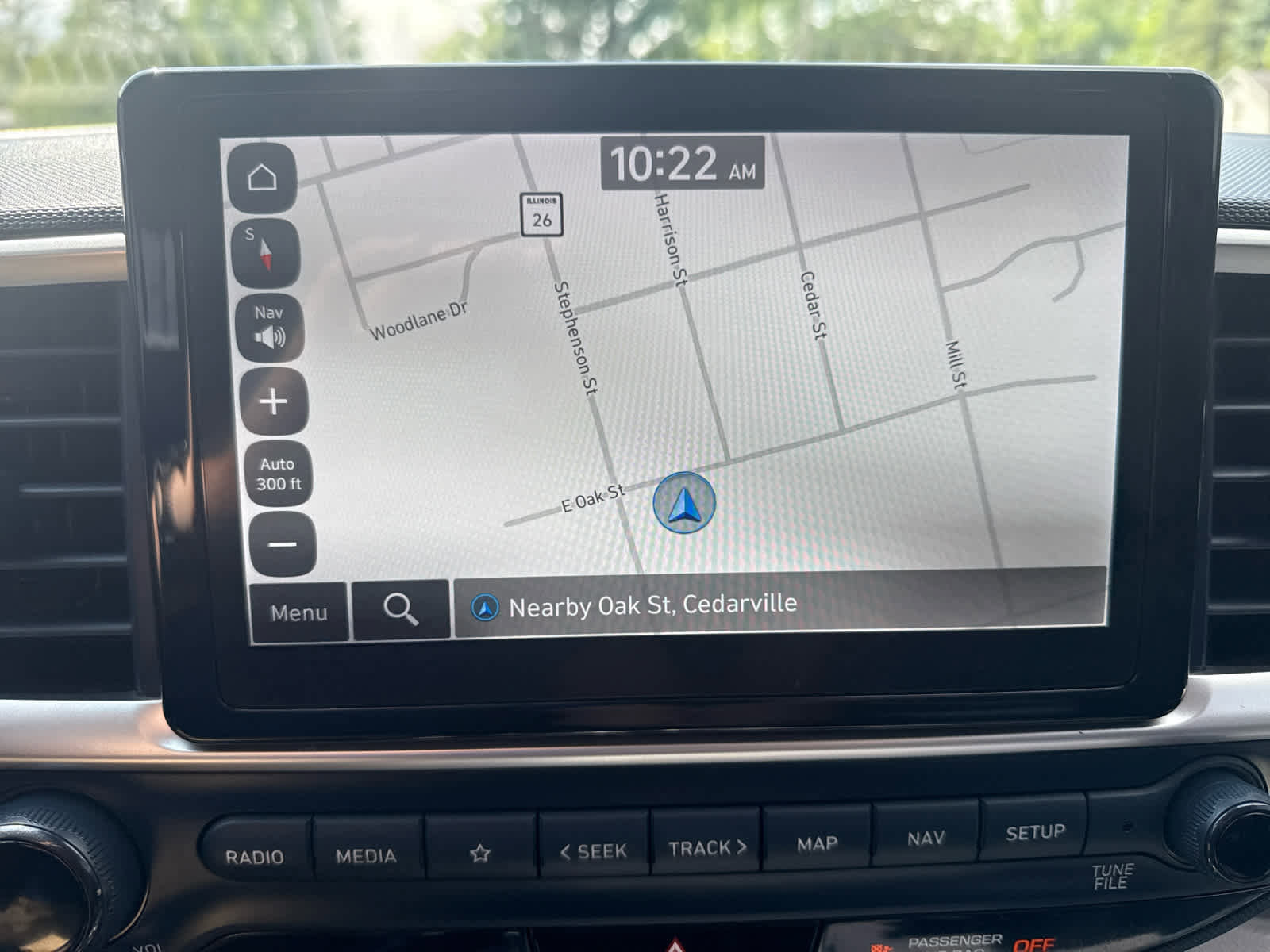 Used 2023 Hyundai Venue Limited image 21