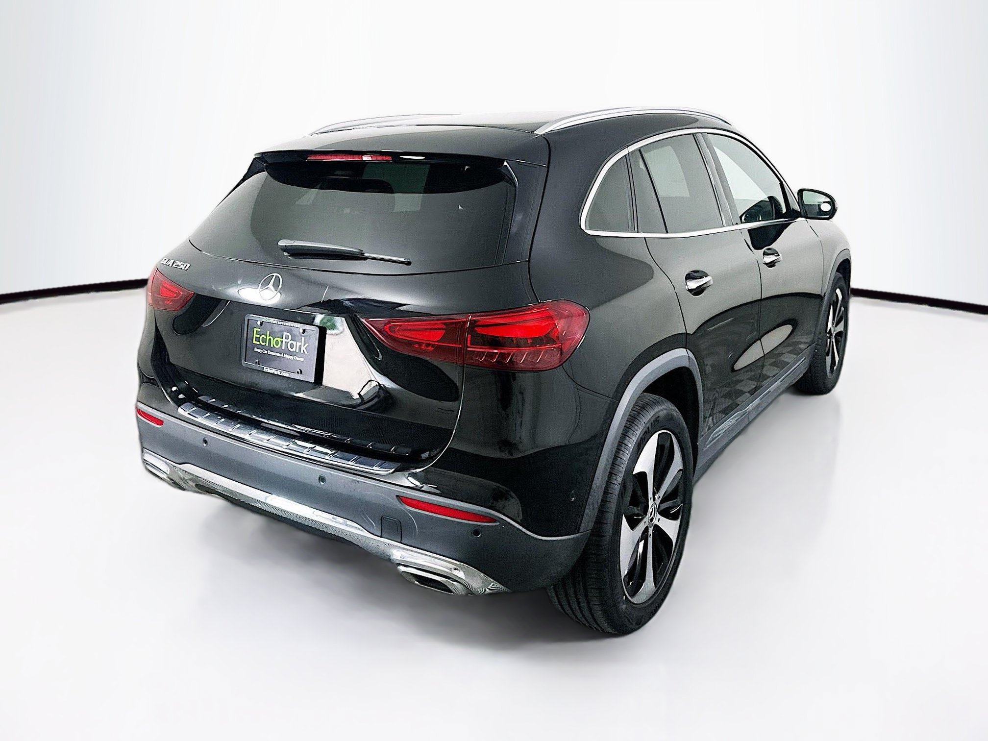 Used 2025 Mercedes-Benz GLA 250 image 9