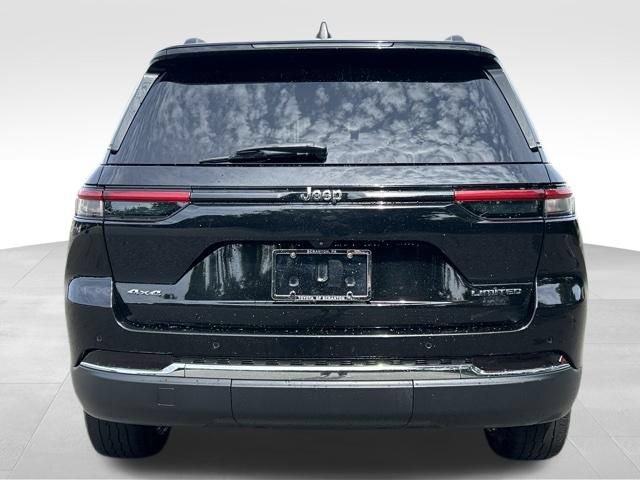 Used 2022 Jeep Grand Cherokee Limited AWD/4WD image 4