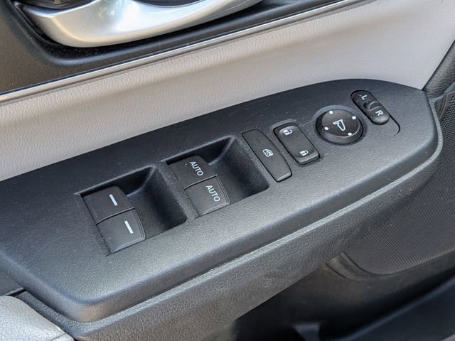 Used 2017 Honda CR-V EX-L image 13