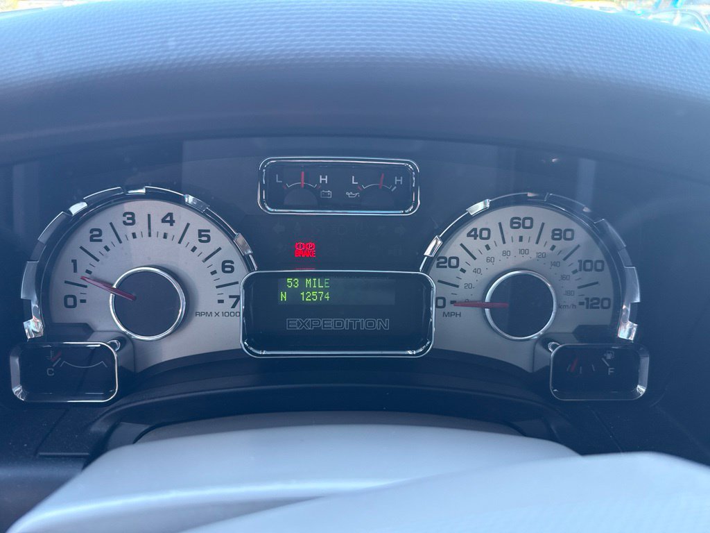 Used 2013 Ford Expedition EL Limited AWD/4WD image 7
