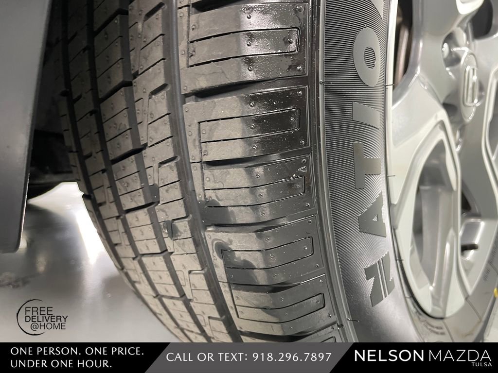 Used 2017 Honda CR-V EX-L image 10