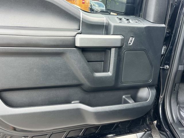 Used 2018 Ford F150 XLT w/ Equipment Group 302A Luxury AWD/4WD image 30