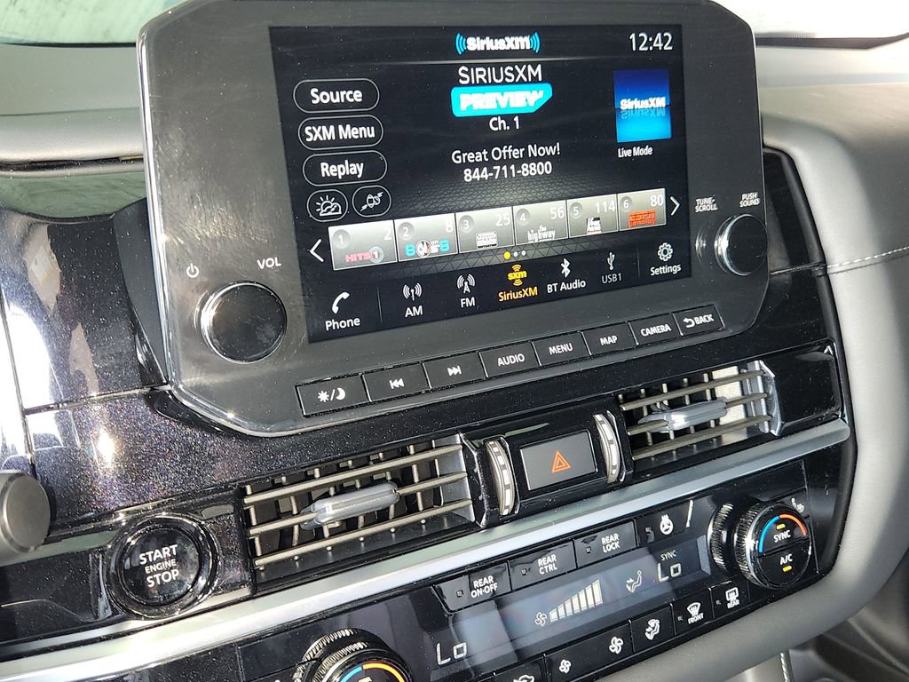 Certified 2025 Nissan Pathfinder SL image 35