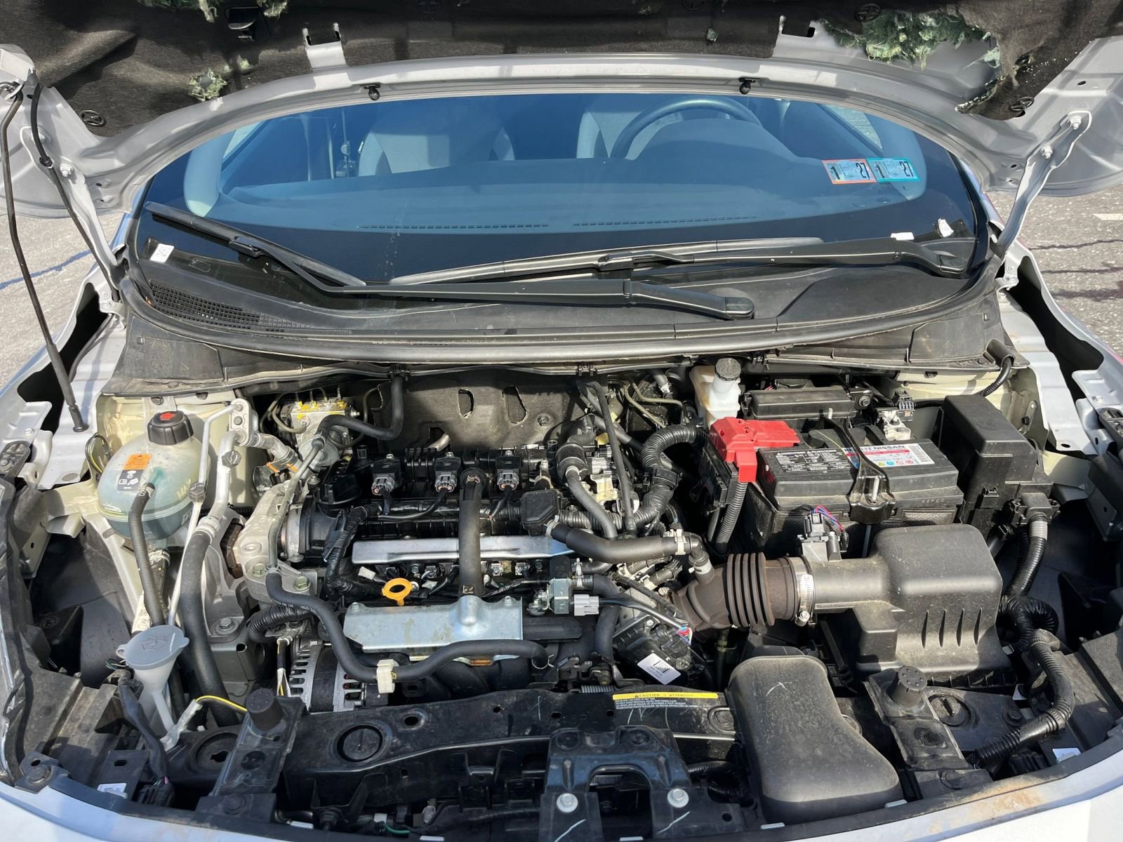 Used 2025 Nissan Versa SV image 31