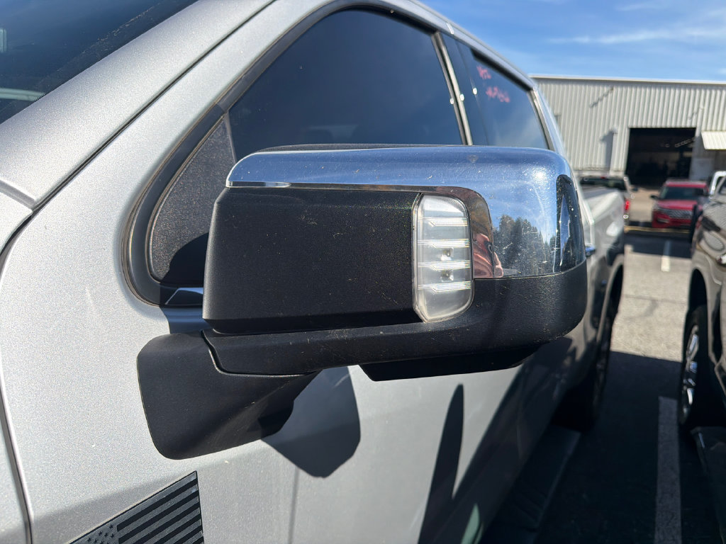 Used 2022 Chevrolet Silverado 1500 LTZ AWD/4WD image 6