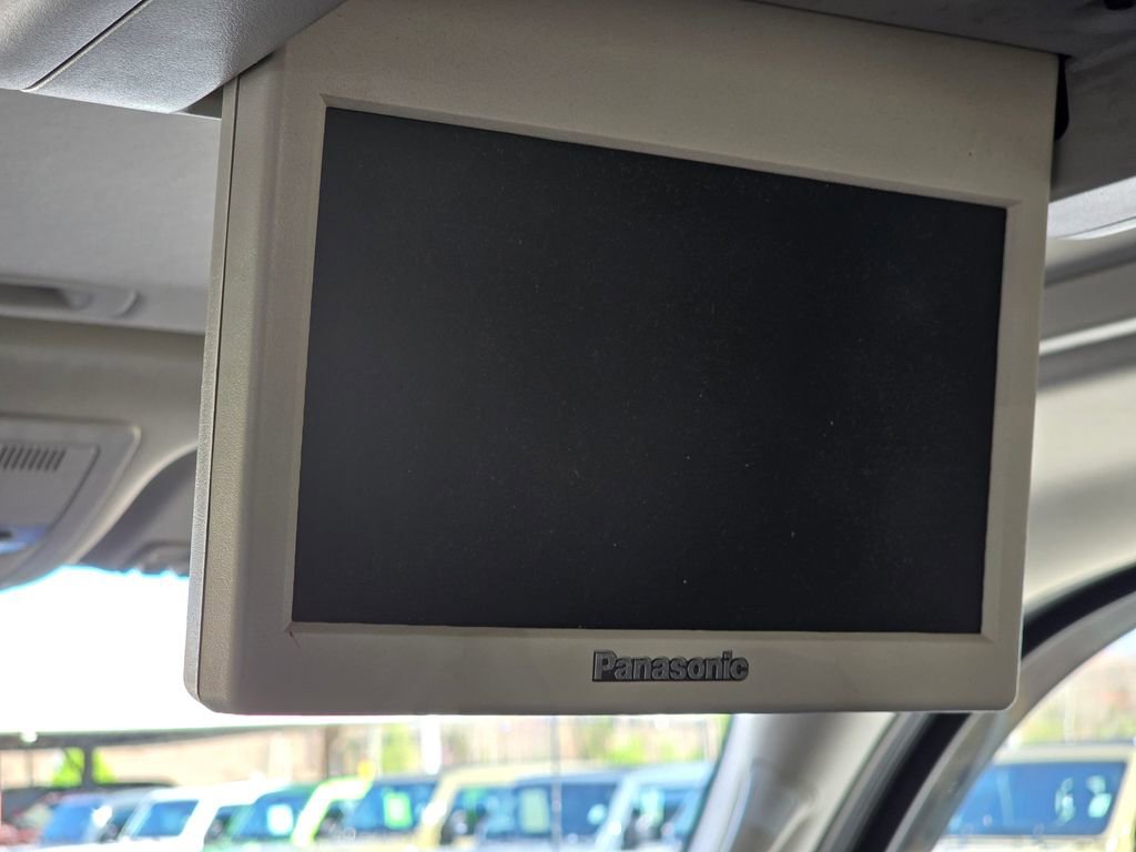 Used 2007 Chevrolet Avalanche LTZ w/ LTZ Preferred Equipment Group image 11