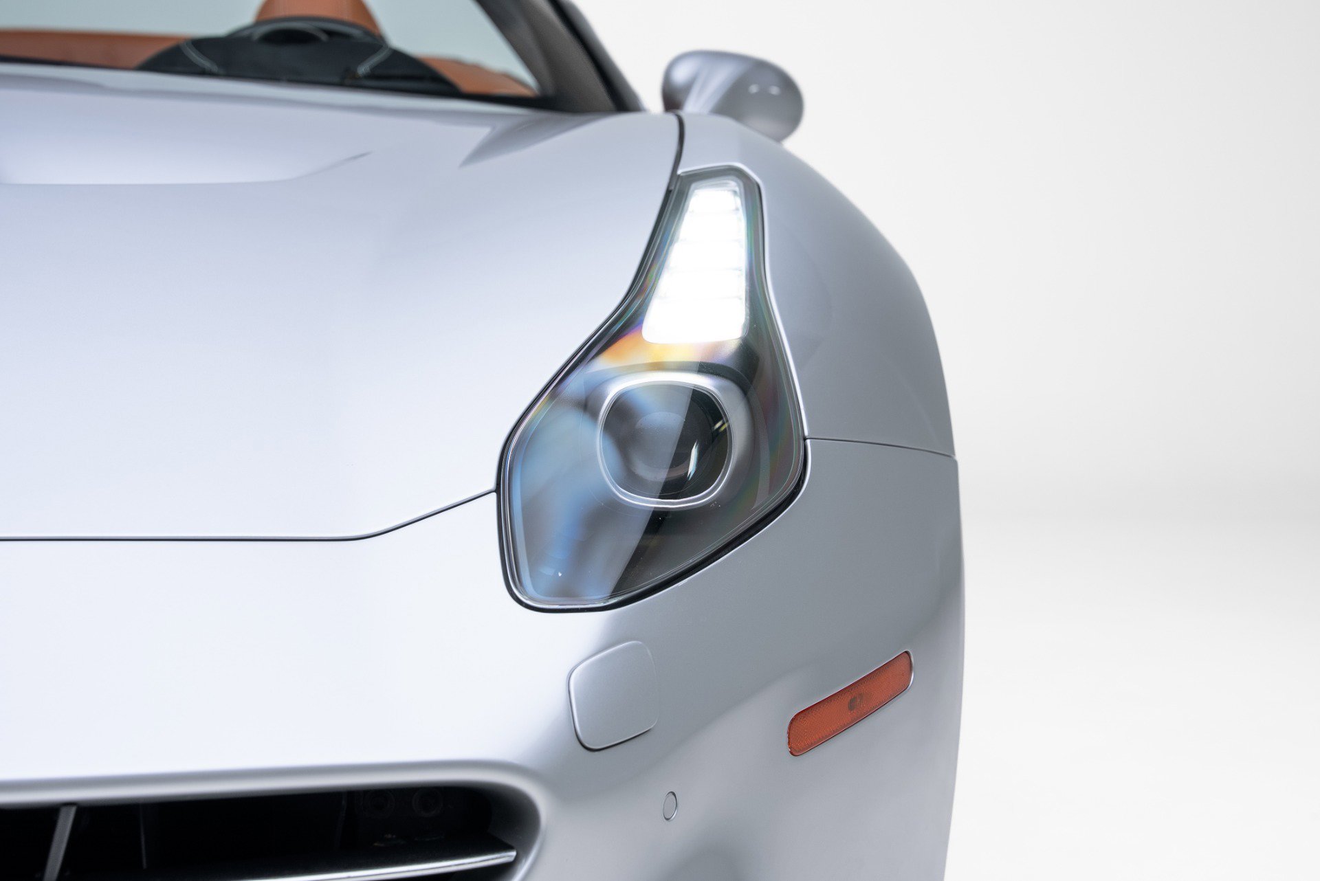 Used 2016 Ferrari California T image 36