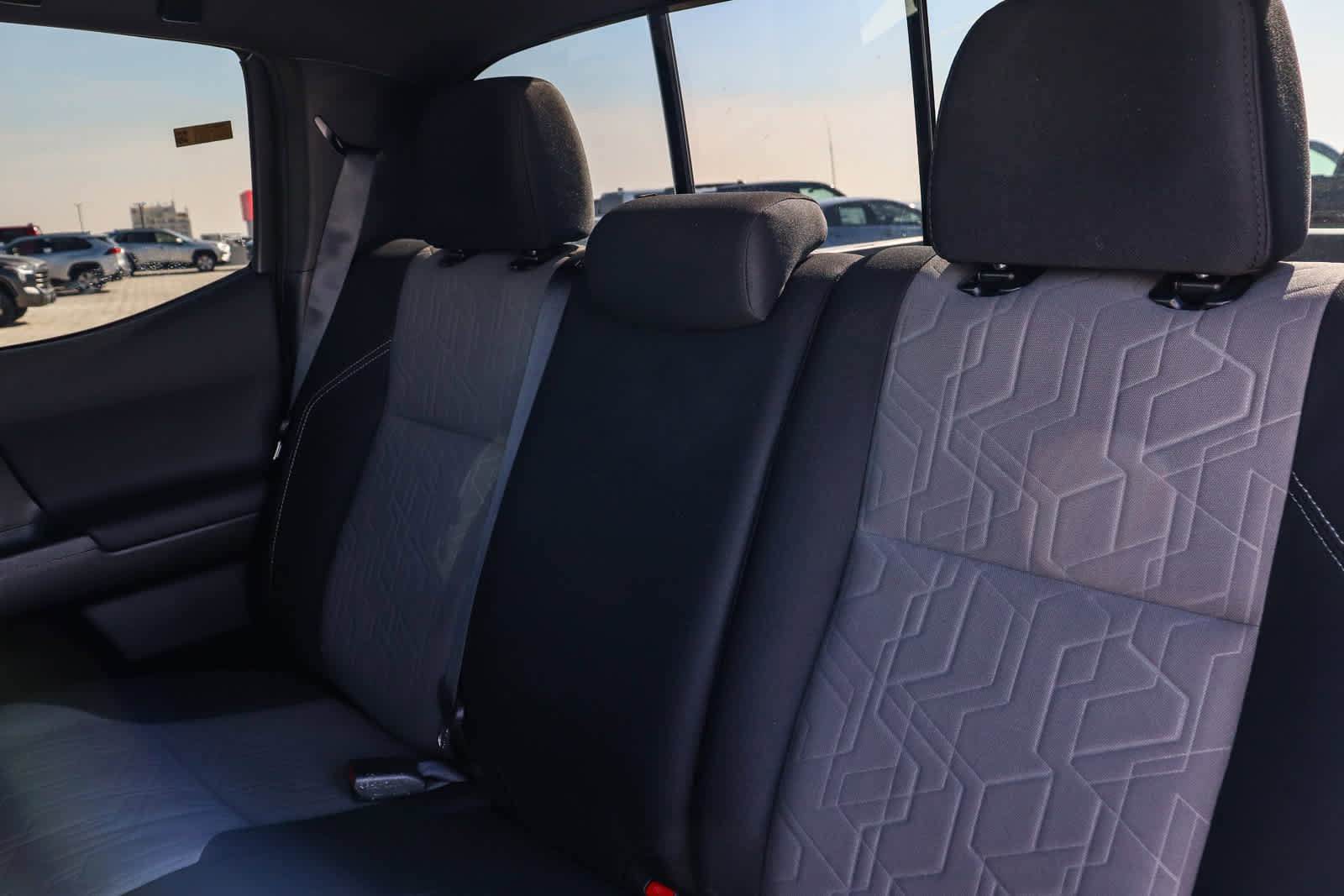 Used 2023 Toyota Tacoma TRD Off-Road image 32