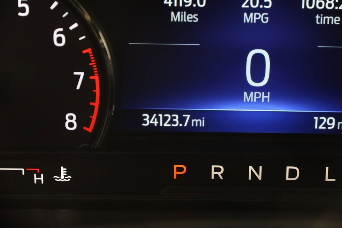 Used 2023 Ford Explorer Limited w/ Equipment Group 301A AWD/4WD image 42