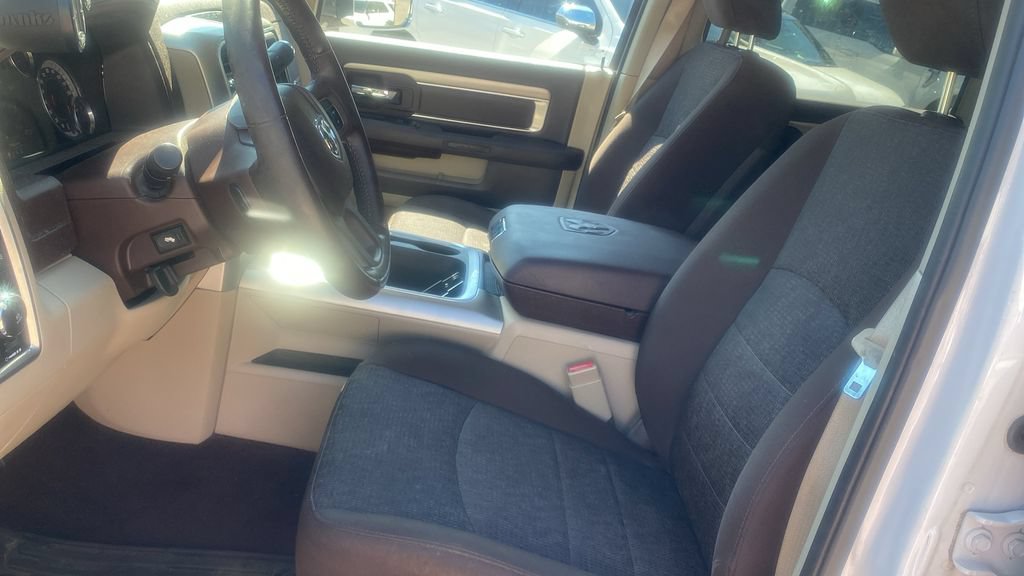 Used 2018 RAM 2500 Big Horn w/ Harvest Edition AWD/4WD image 16