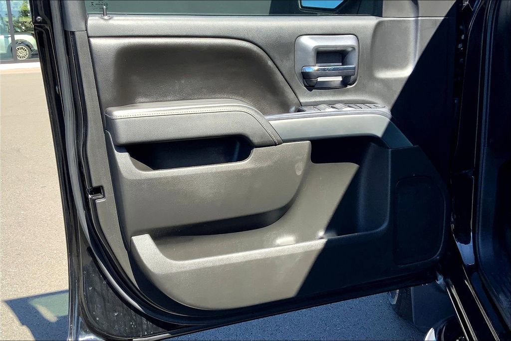 Used 2015 Chevrolet Silverado 1500 LT w/ Custom Sport Edition image 22