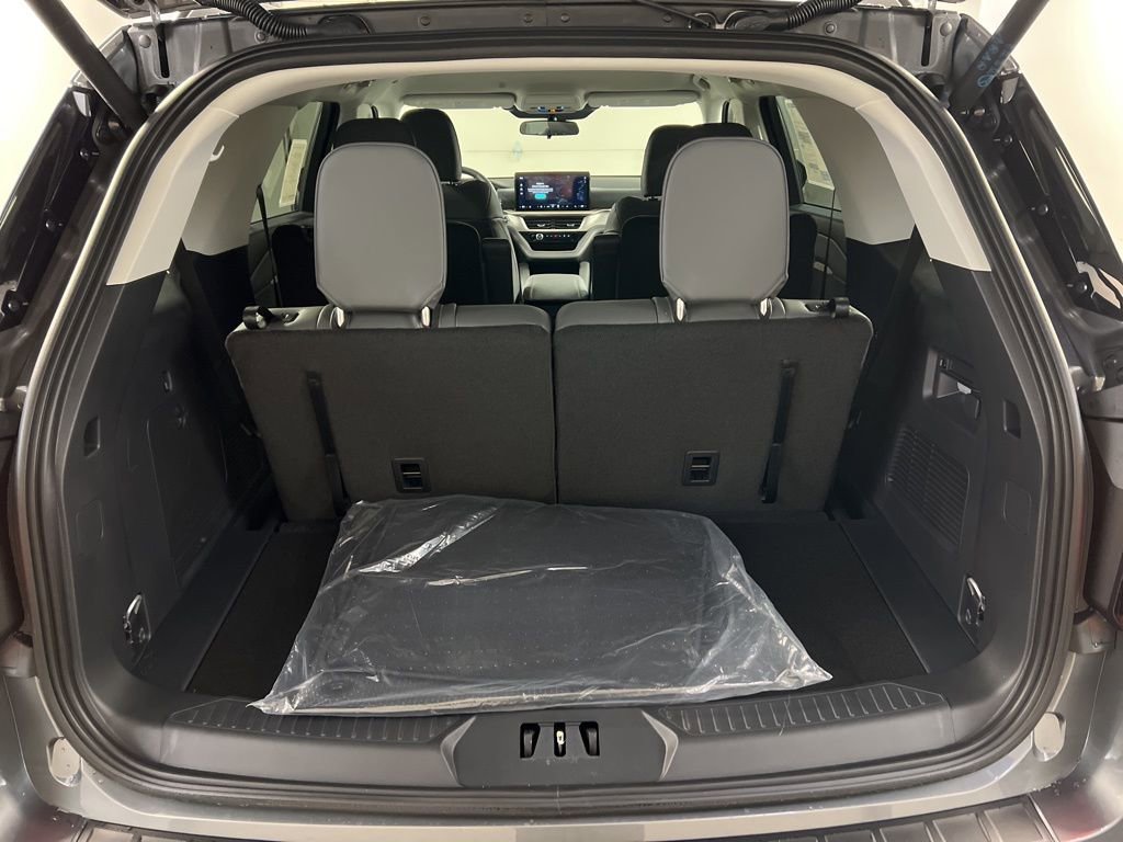 New 2026 Ford Explorer Active w/ Active Comfort Package image 33
