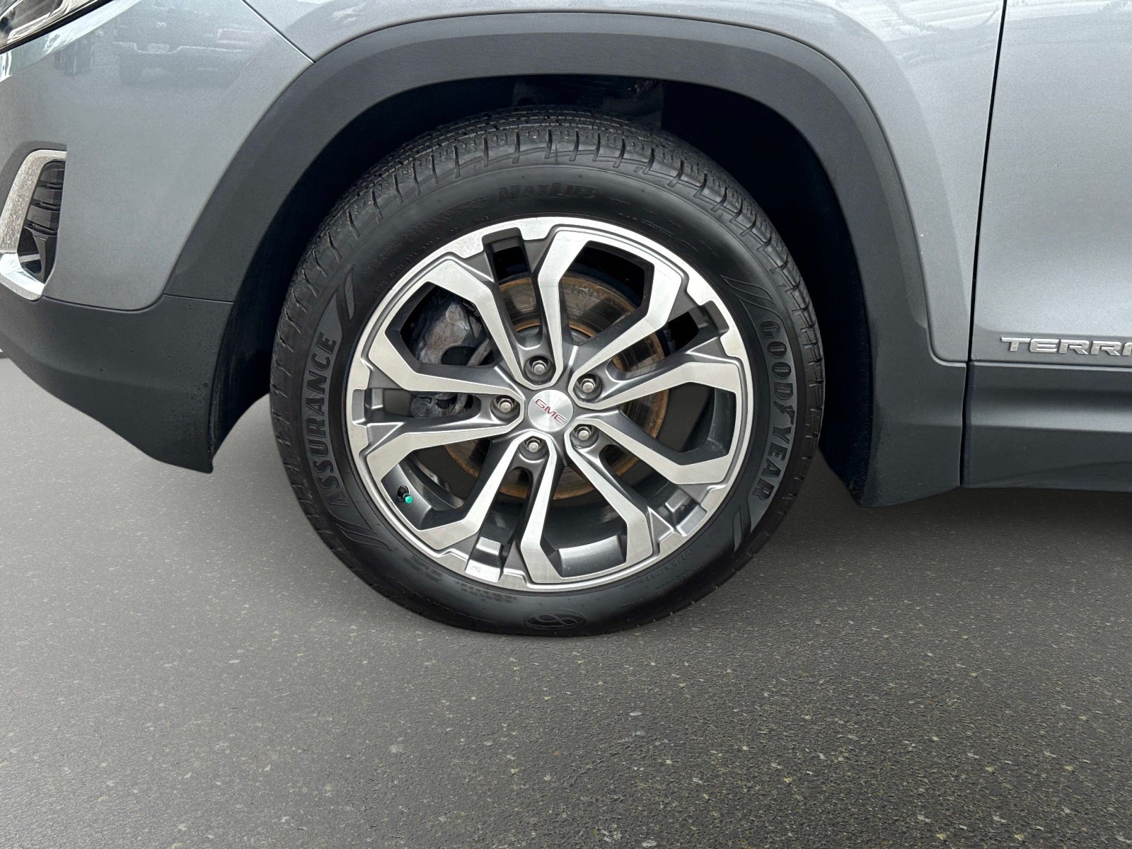 Used 2020 GMC Terrain SLT w/ Preferred Package AWD/4WD image 11
