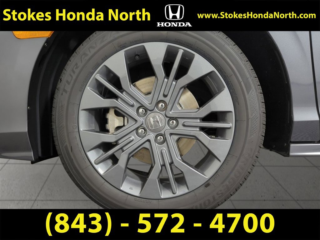 New 2026 Honda Odyssey Touring image 9