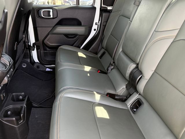 Used 2025 Jeep Gladiator Mojave image 28