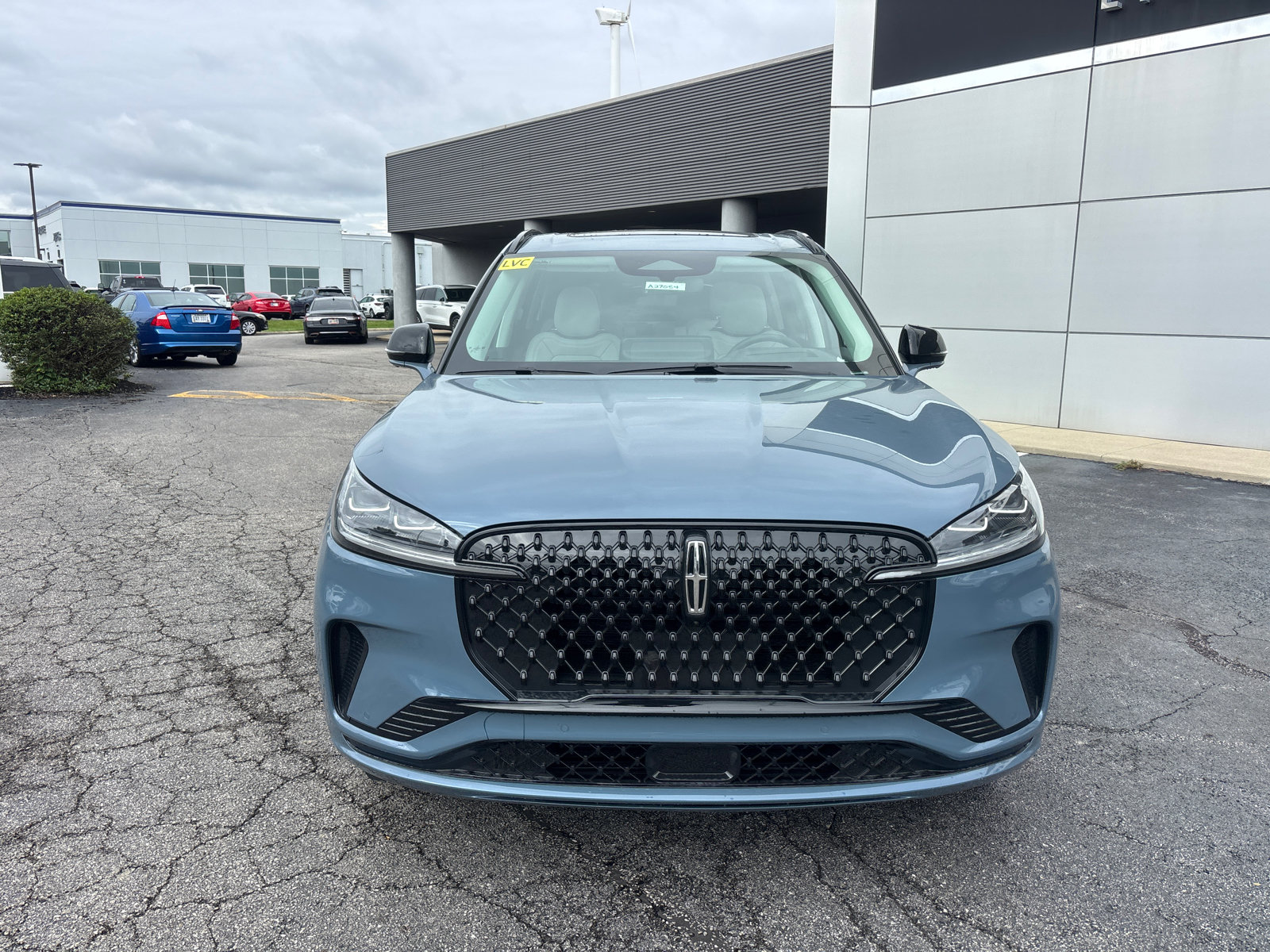 New 2027 Lincoln Aviator Reserve AWD/4WD image 2